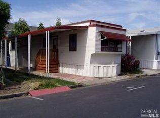 119 El Crystal Dr, Santa Rosa, CA 95407