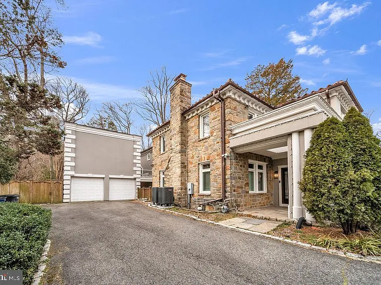 5306 Bradley Blvd — Photo 4