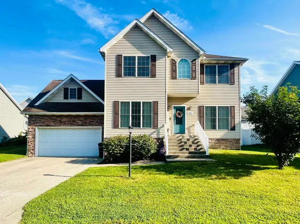 1107 Bailey Cir, Morgantown, WV 26508