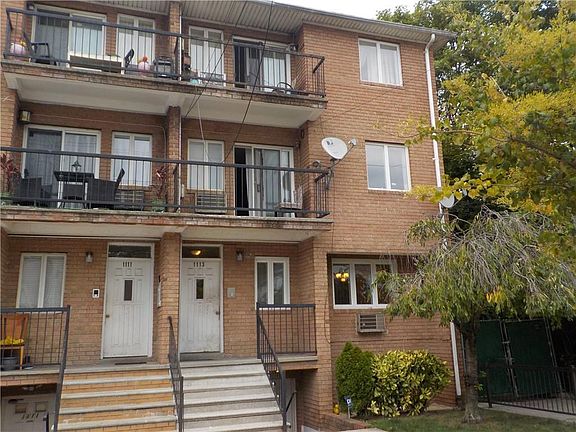 2nd image of 1113 E 93rd St #500