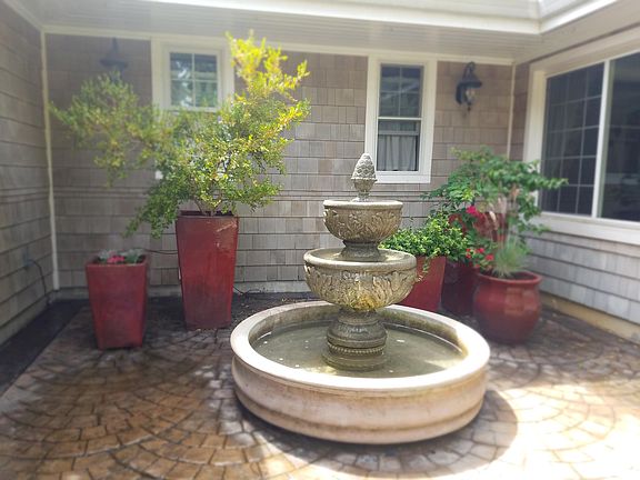 Courtyard with working fountain