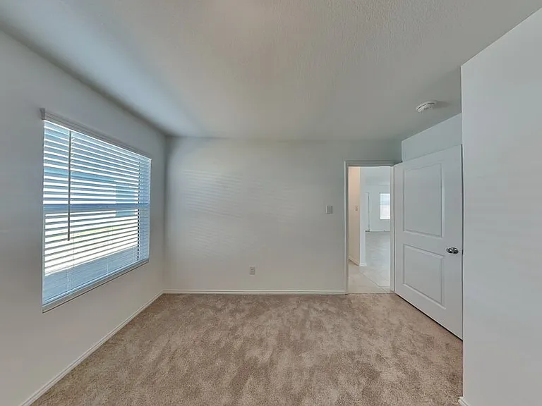 9809 Papillion Way — Photo 9