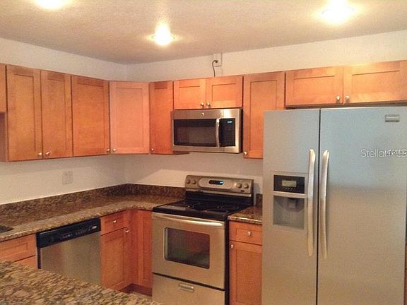 5th image of 3975 VERSAILLES DRIVE #3975F
