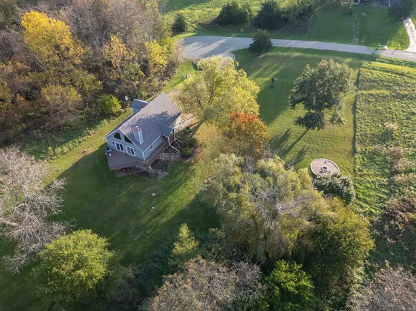 6 Night Hawk Ln, Galena, IL 61036
