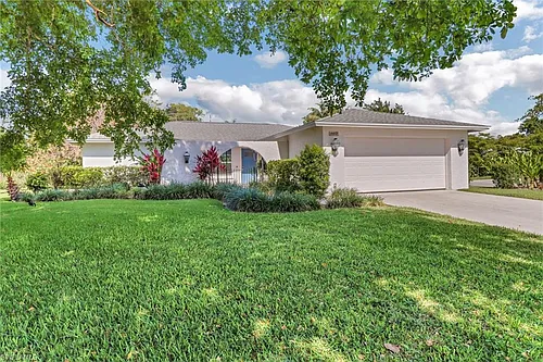 4472 Beechwood Lake Dr Photo 1