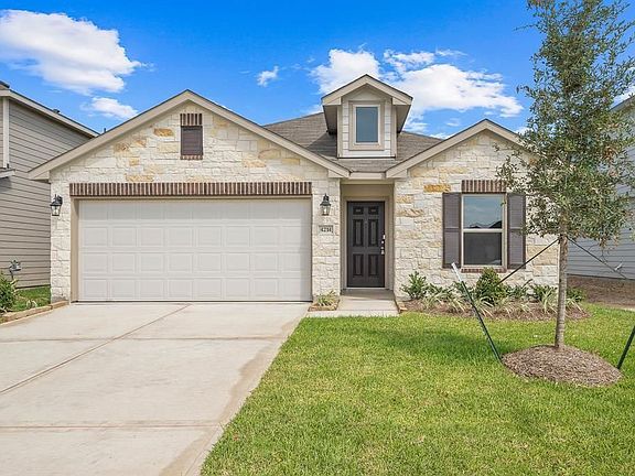 2nd image of 4214 Tulip Oak Dr
