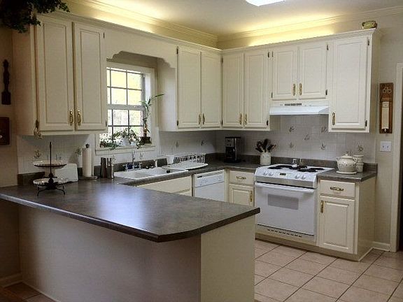 2nd image of 103 Eastwind Dr