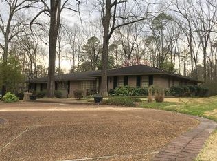 854 Avenue Of Pines St, Grenada, MS 38901