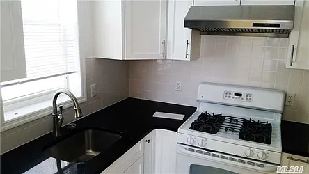 Rented by Graceful Realty LLC