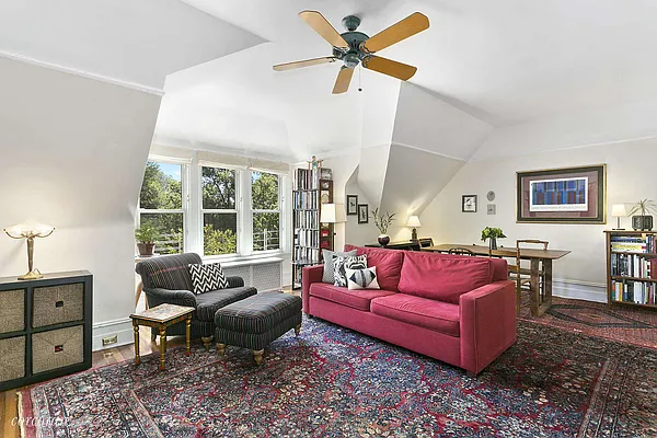 Sold by Corcoran | media 14