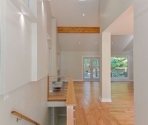 5th image of 3425 Regalwoods Dr