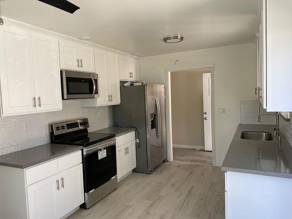 1st image of 894 Bing Dr #1