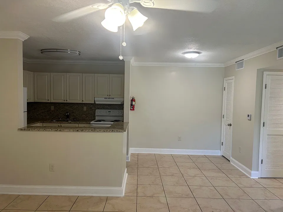 College Gardens Apartments