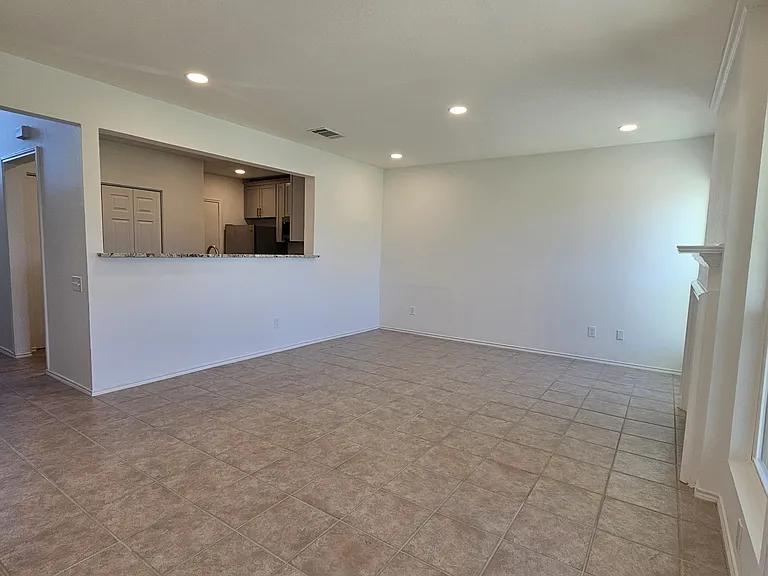 3400 Ramey Dr — Photo 10