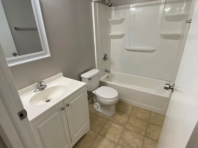 451 Alden Ave — Photo 19