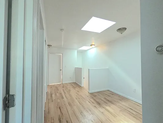 Rented by Dream NYC LLC | media 13