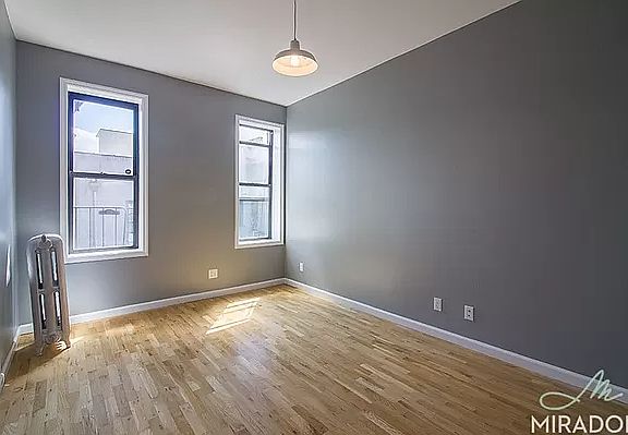 4th image of 425 Grand Ave APT E6