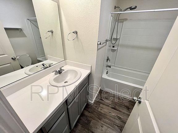 3rd image of 4360 White Ash Ln