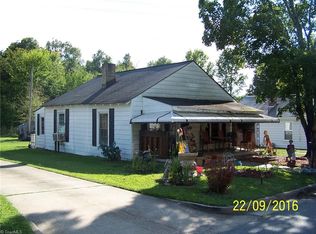 1223 Evans St, Burlington, NC 27217