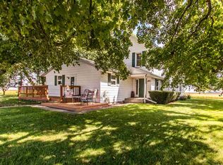 1778 County Road 1800 N, Roanoke, IL 61561