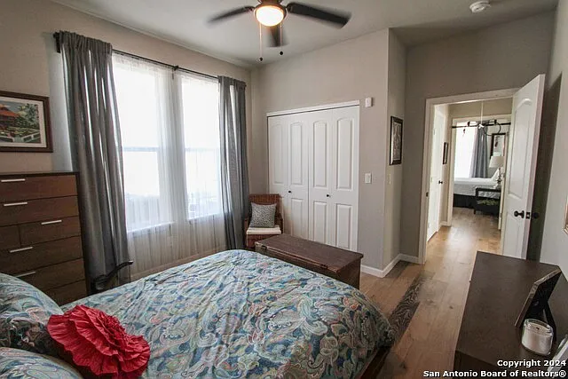 711 W Lullwood Ave — Photo 25