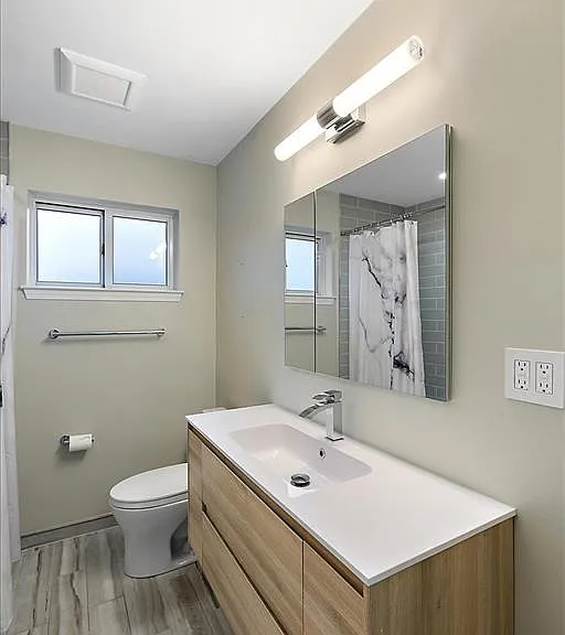 16996 Marguerite St — Photo 24