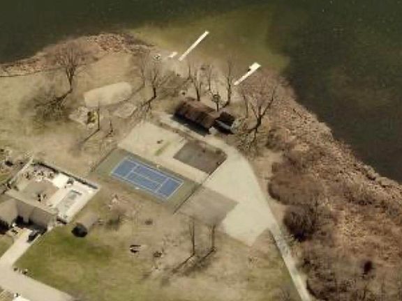 4th image of E Potawatomi Ln