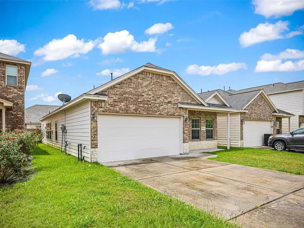 12007 Northpointe Meadows Dr, Tomball, TX 77377