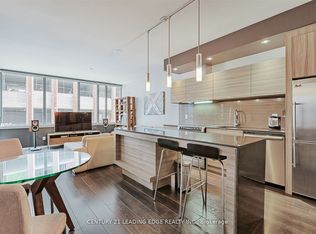 8 Charlotte St #405, Toronto, ON M5V 0K4
