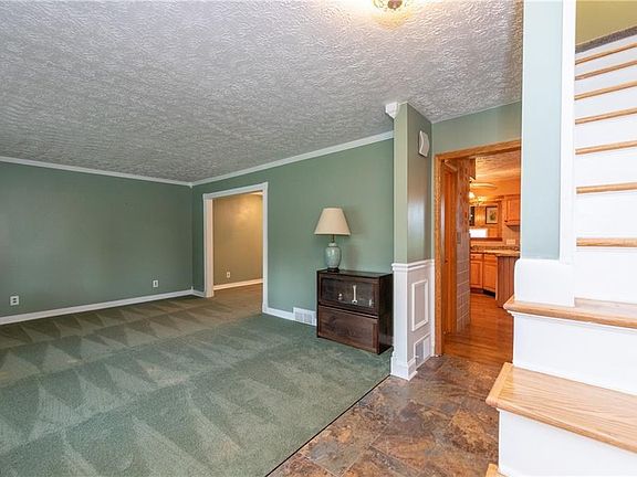 5th image of 379 Scala Dr