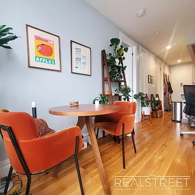Rented by Real Street Inc | media 5