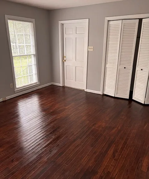 2308 Whitehall Ln #B — Photo 3