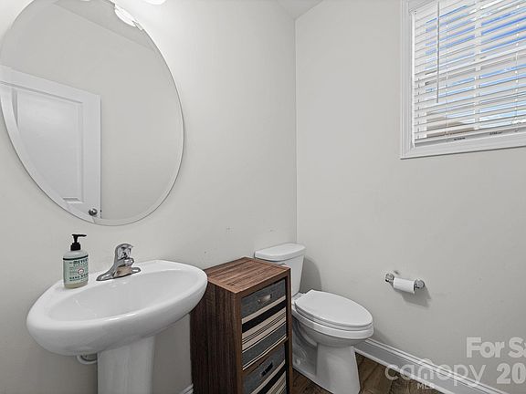 3rd image of 1726 Santa Clara Trce