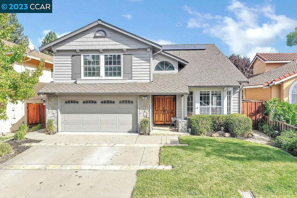 311 Summerview Ct photo 1