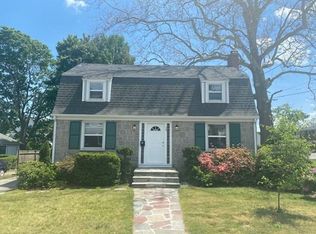 15 Potter St, Pawtucket, RI 02860
