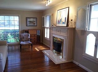 2185 Green Hill Cir, Fort Worth, TX 76112