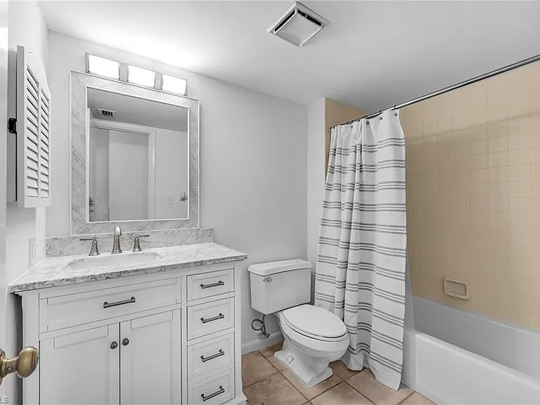 3200 Binnacle Dr #B4 — Photo 19