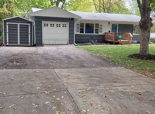 11113 Elmwood Ave, Kansas City, MO 64137