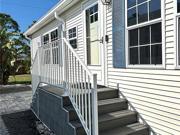 2nd image of 20460 Carriage CT