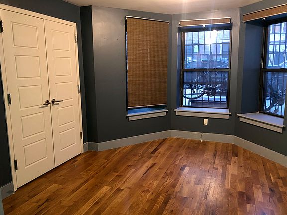 4th image of 132 New York Ave #Gl