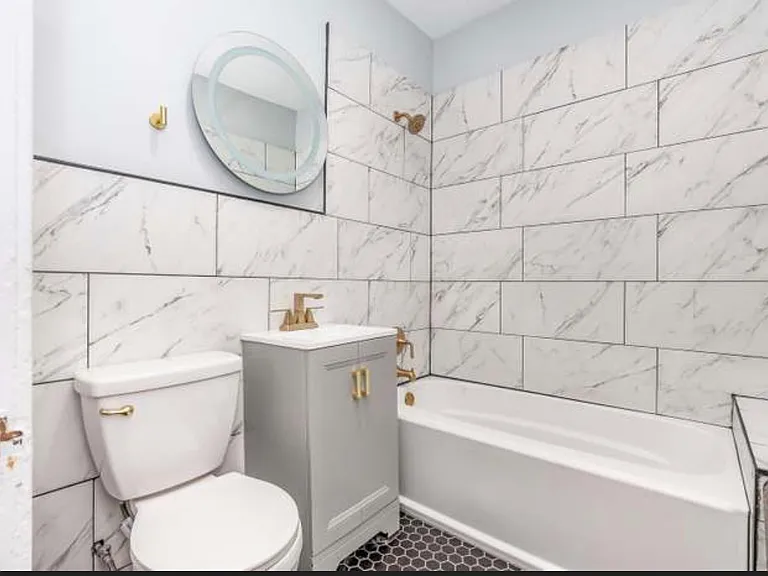 7605 S Calumet Ave #1 — Photo 6