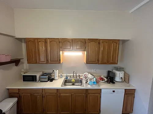 4 Meadow St #1 Photo 1
