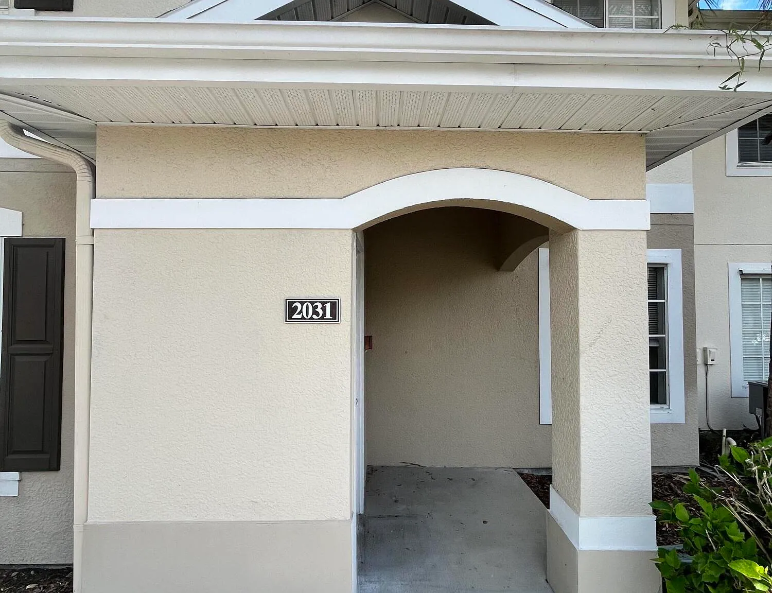 2 bed, 2.0 bath, 926 sqft, $1,450 — Photo 1
