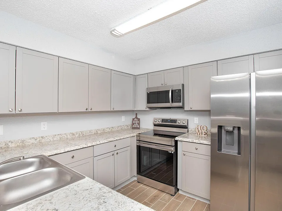 810 Dunson Glen Dr