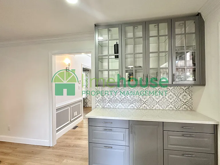 948 Forest Lakes Cir — Photo 9