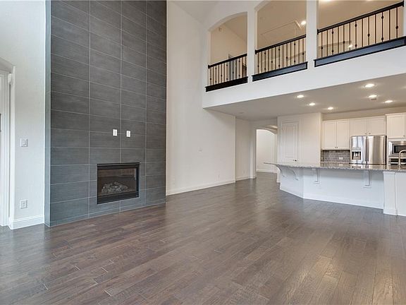 5th image of 4158 Kate Dr