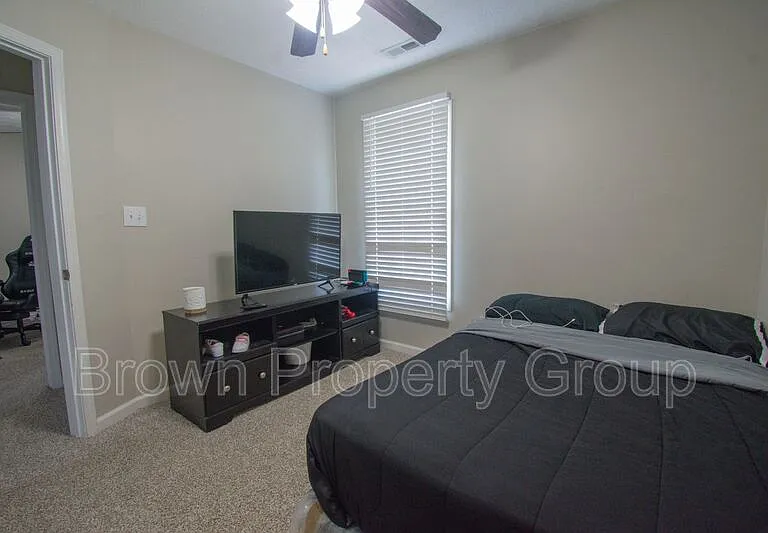 3006 Burton Dr — Photo 22