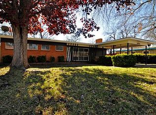 1614 Park Pl, Irving, TX 75061