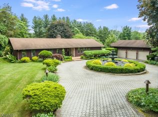 122 Kennedy Rd, Andover, NJ 07821