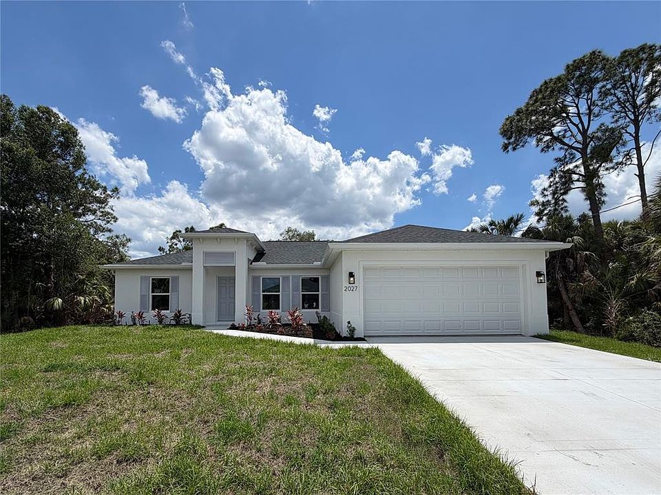 1st image of 2027 Roanoke Rd